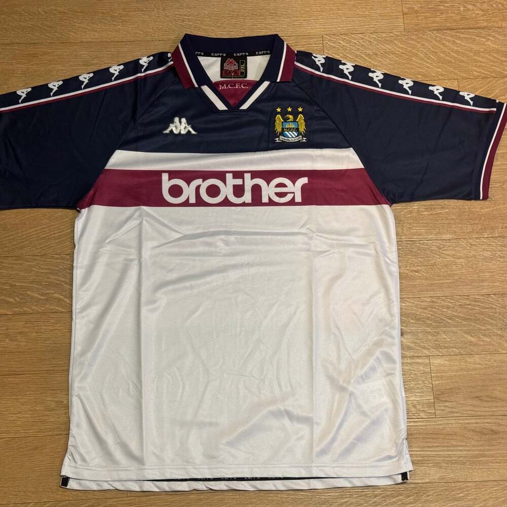 Manchester City 1997-1998 Away Football Shirt Jersey